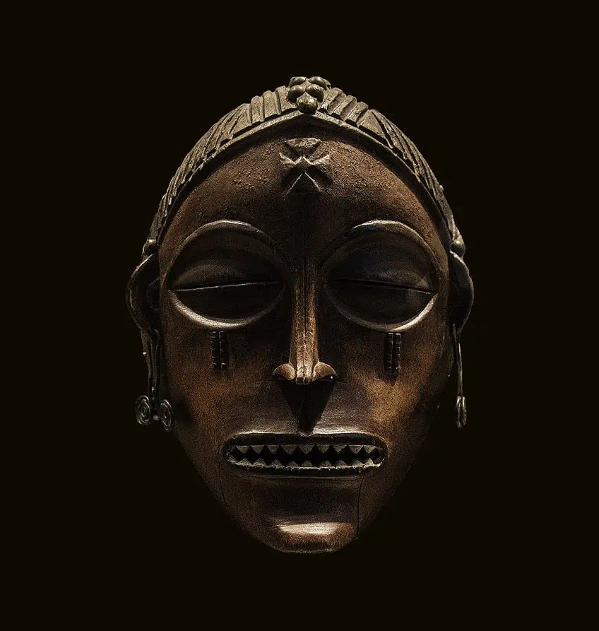 Masken der afrikanischen Kunst