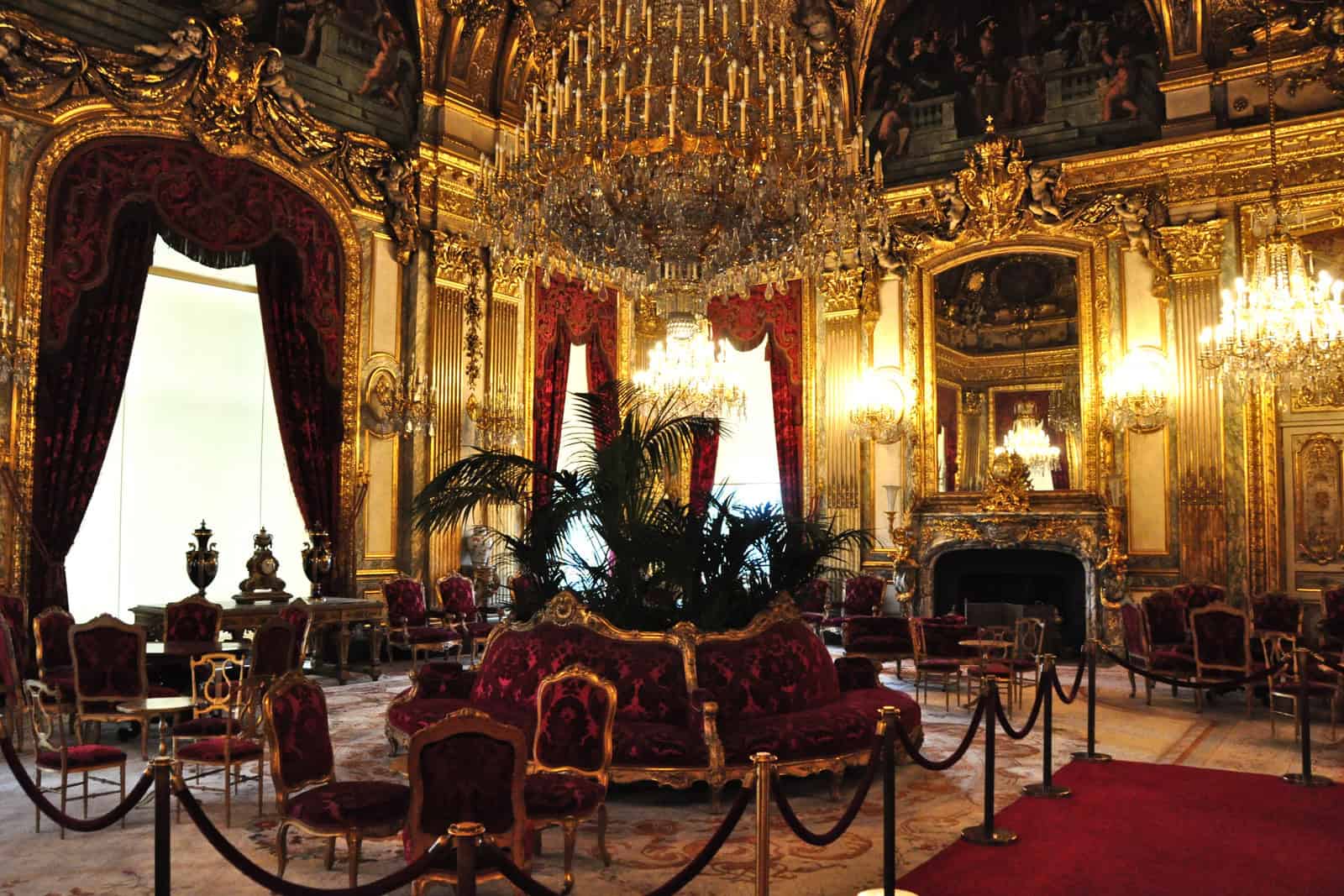 Grand Salon der Napoleon-III.-Appartements im Louvre.